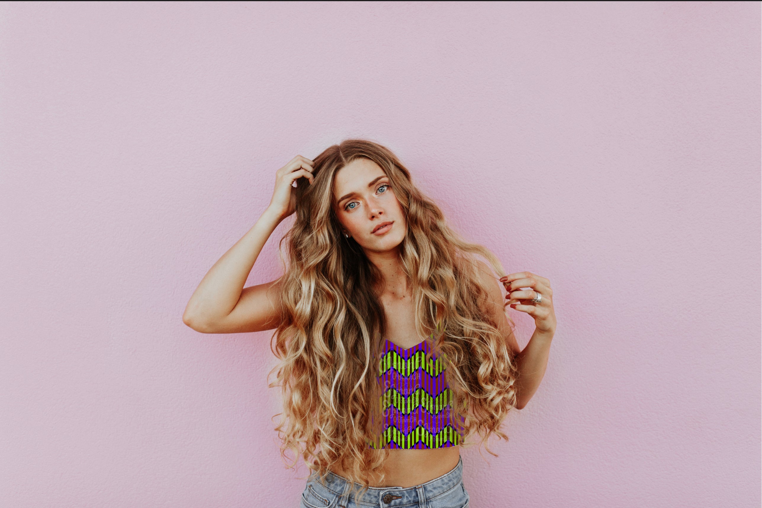 Woman with long wavy hair wearing a colorful top against a pink background

Vibrant Green and Fuchsia Pink Chevron seamless pattern. High-resolution bold geometric print for apparel and fabric design.